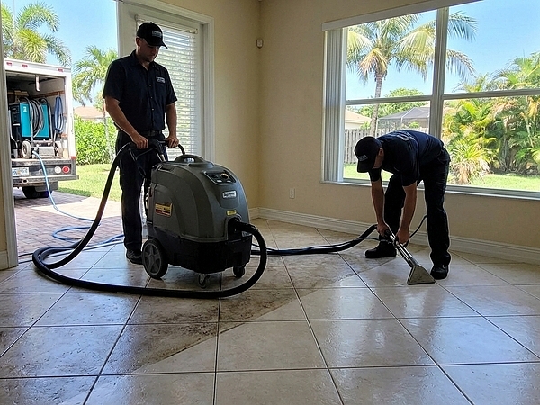 When Homes in Broward County Need Professional Tile Cleaning